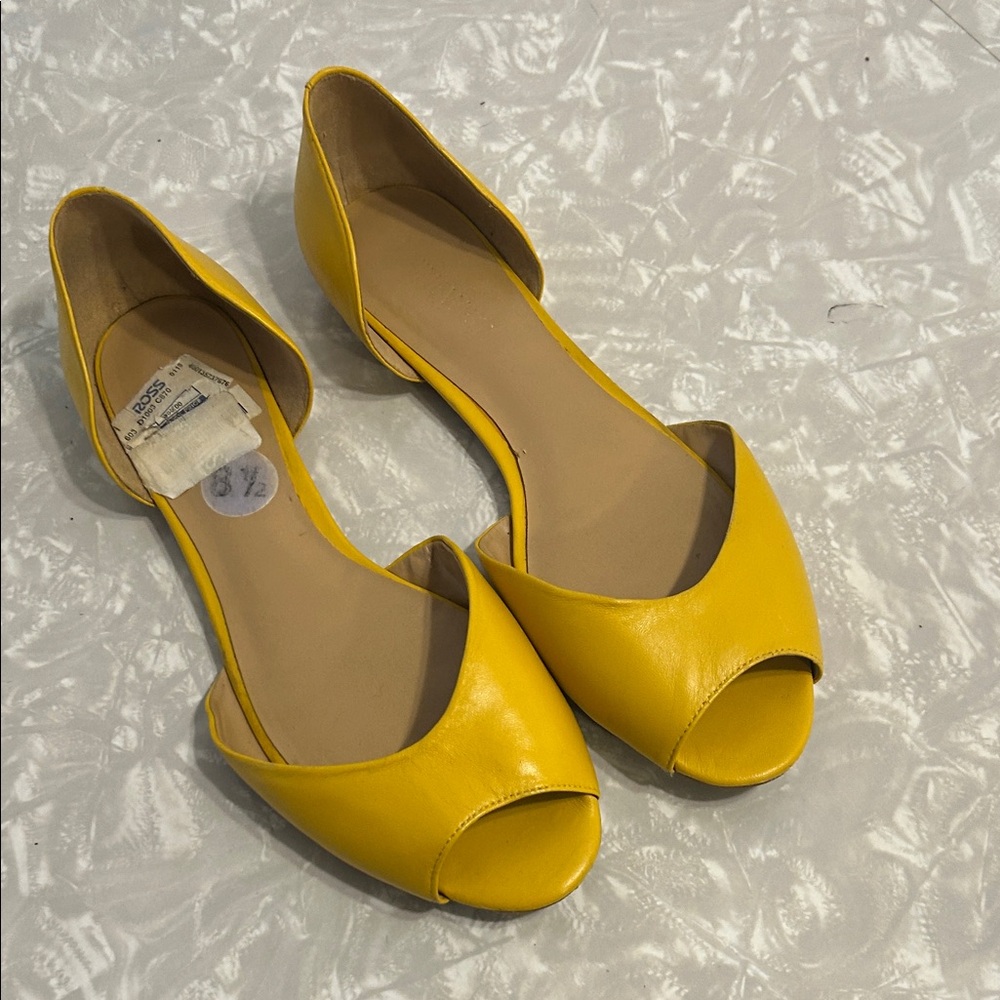 Nine West Yellow Open-Toe Flats